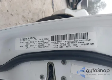 2014 Ram 1500 Big Horn z USA, uszkodzony, nr VIN 1C6RR7LT8ES308581